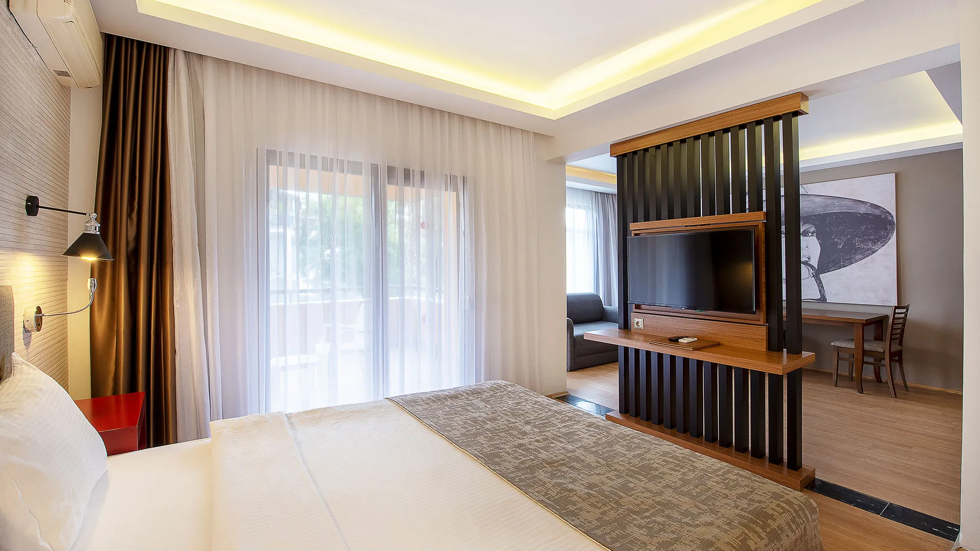 Utopia Resort & Residence – снимка 57