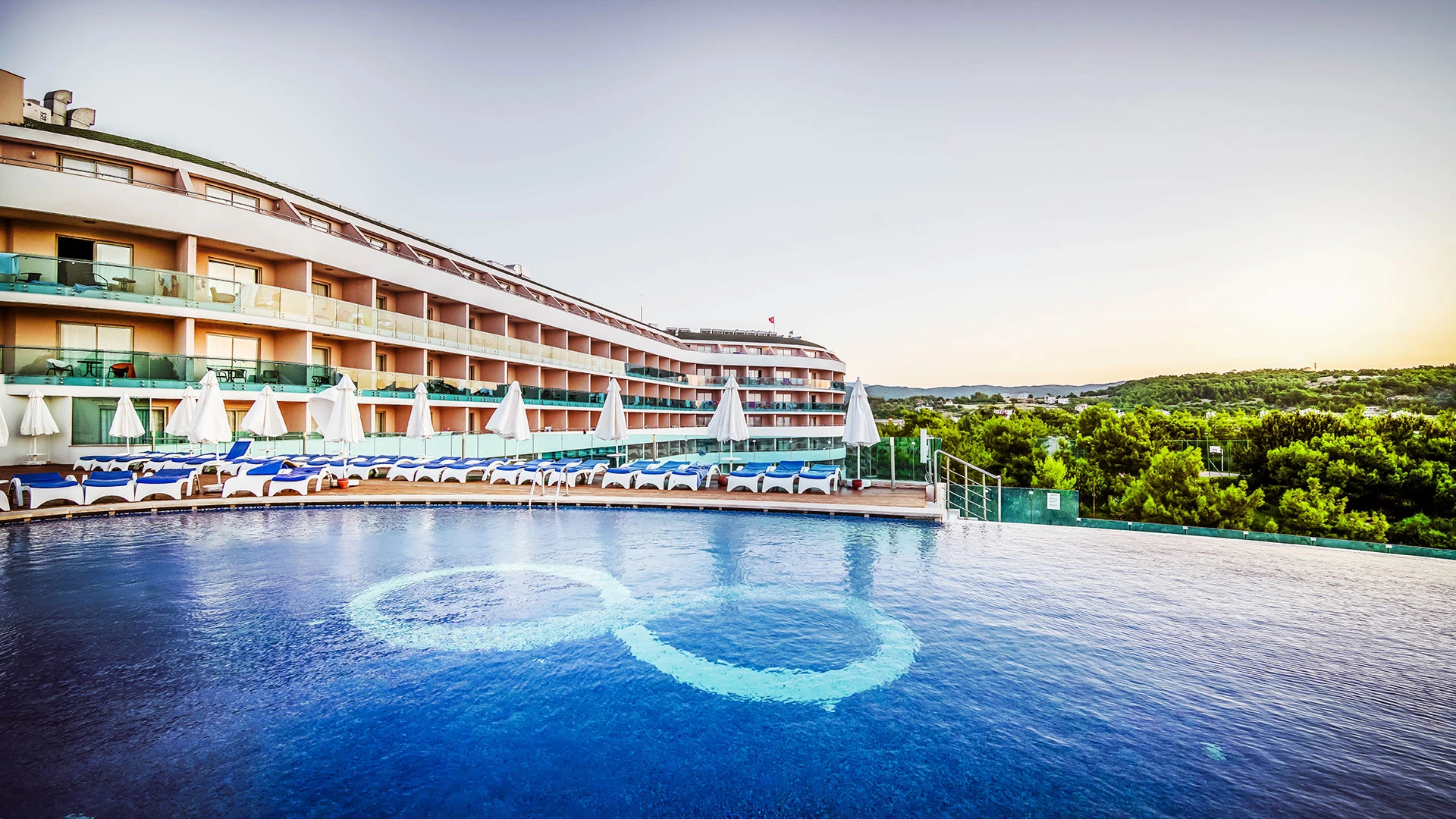 A Good Life Utopia Family Resort – снимка 24