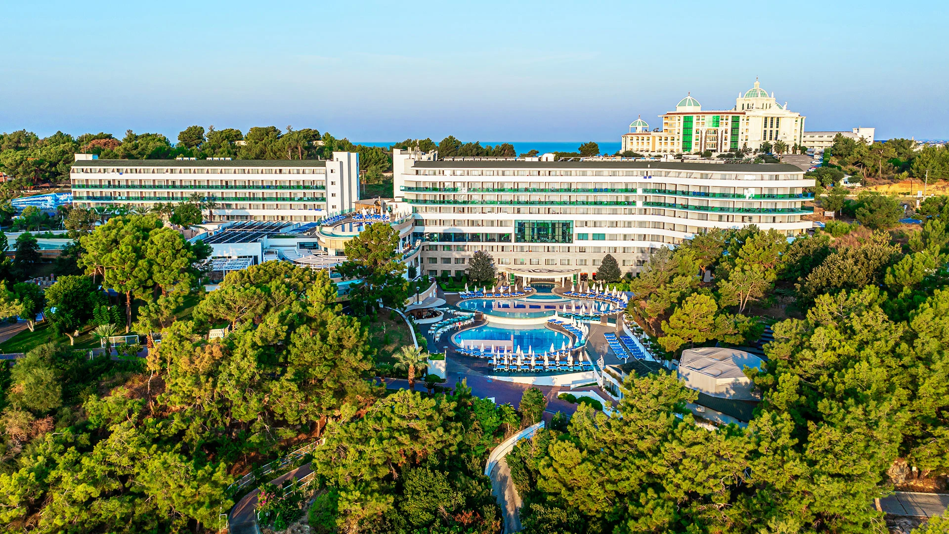 A Good Life Utopia Family Resort – снимка 40