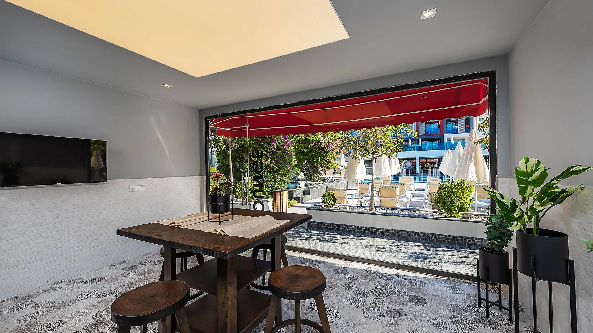 White City Beach Hotel – снимка 18