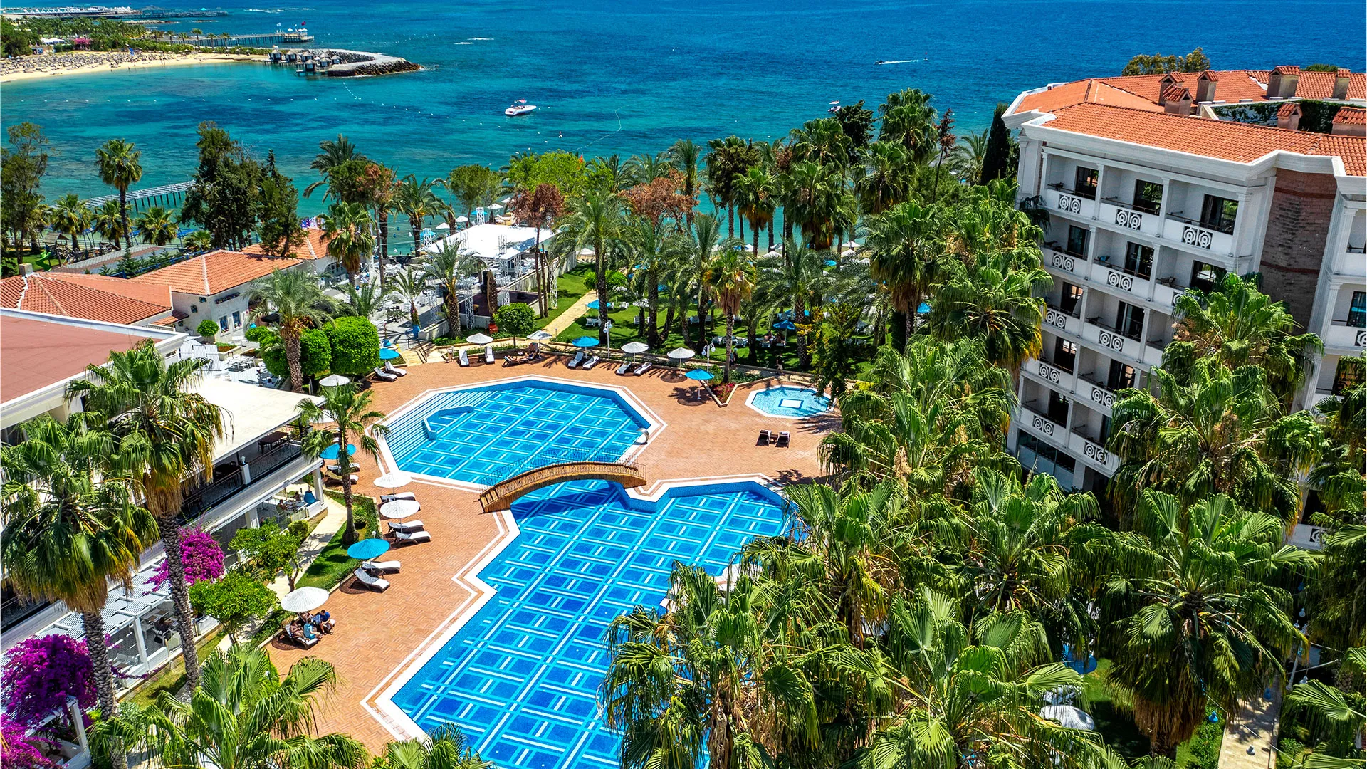 Utopia Resort & Residence – снимка 56