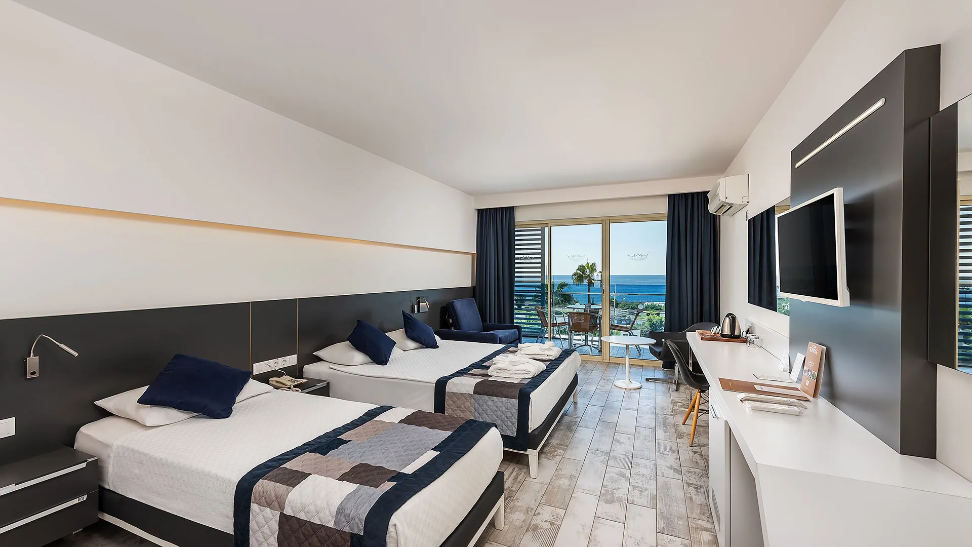 White City Beach Hotel – снимка 32