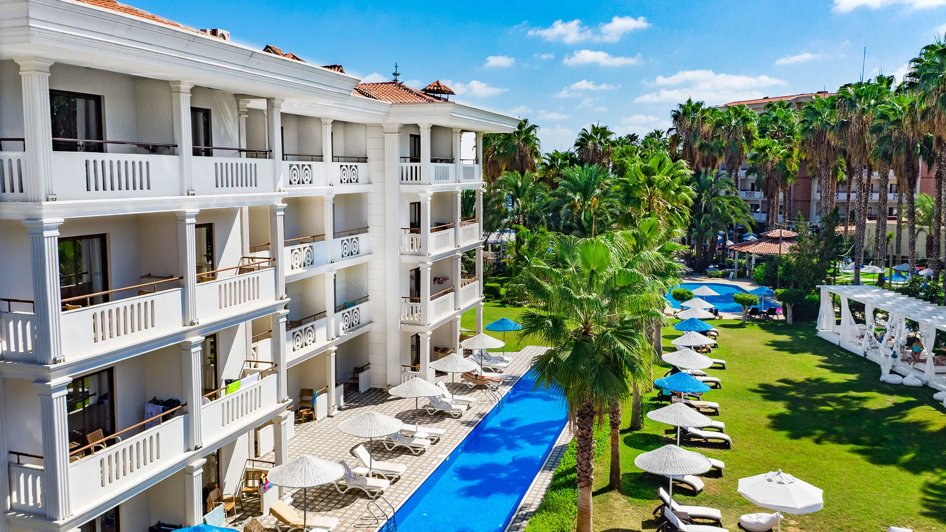 Utopia Resort & Residence – снимка 40