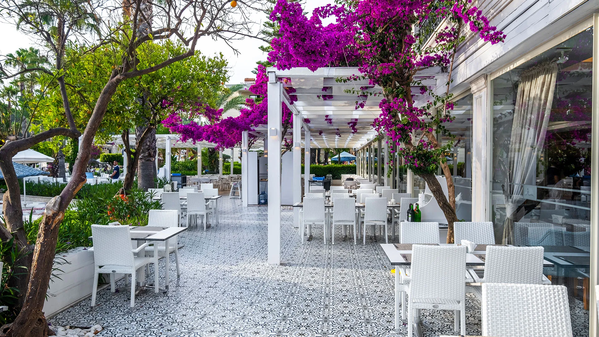 Utopia Resort & Residence – снимка 59
