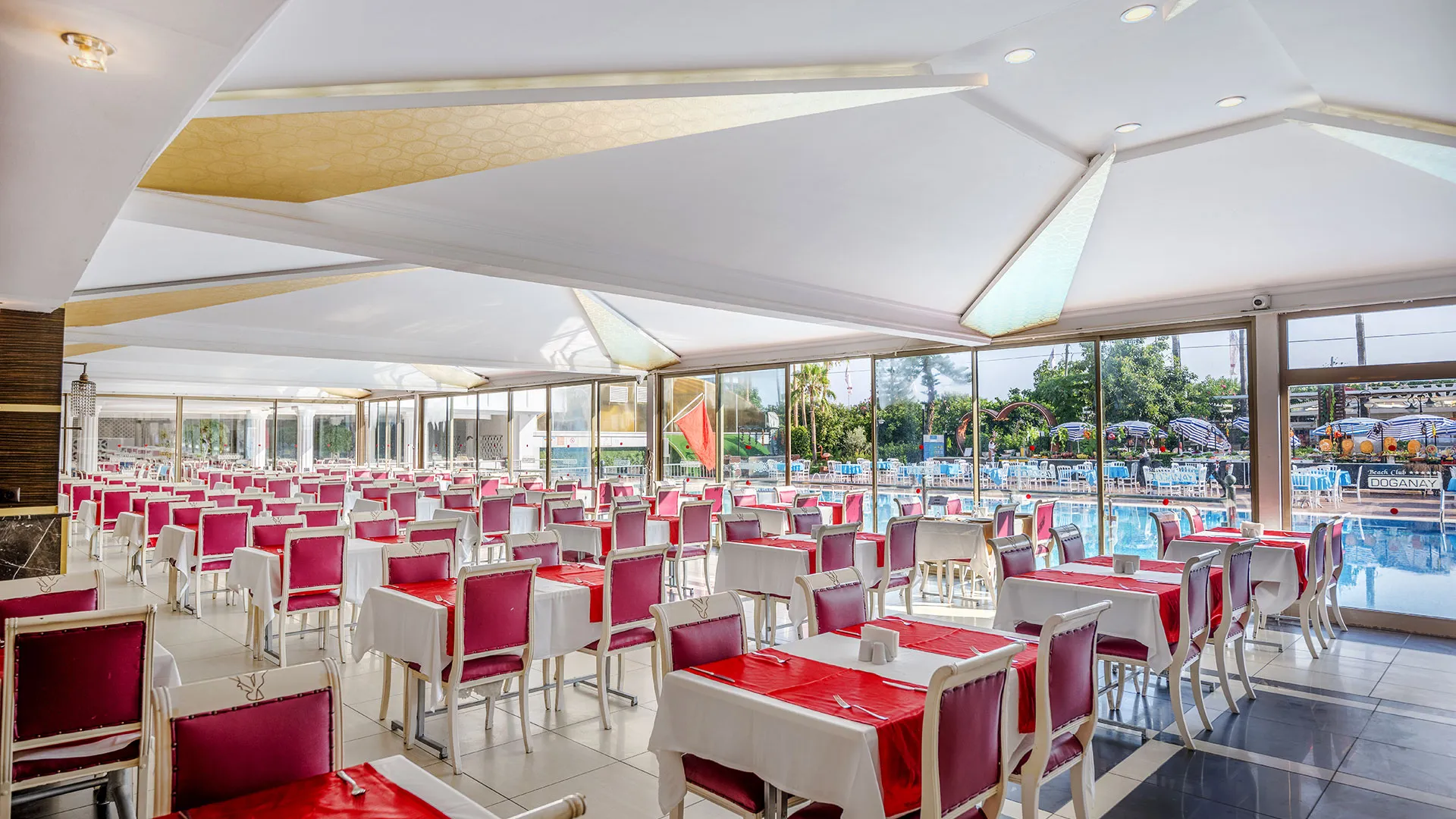 Doganay Beach Club – снимка 21