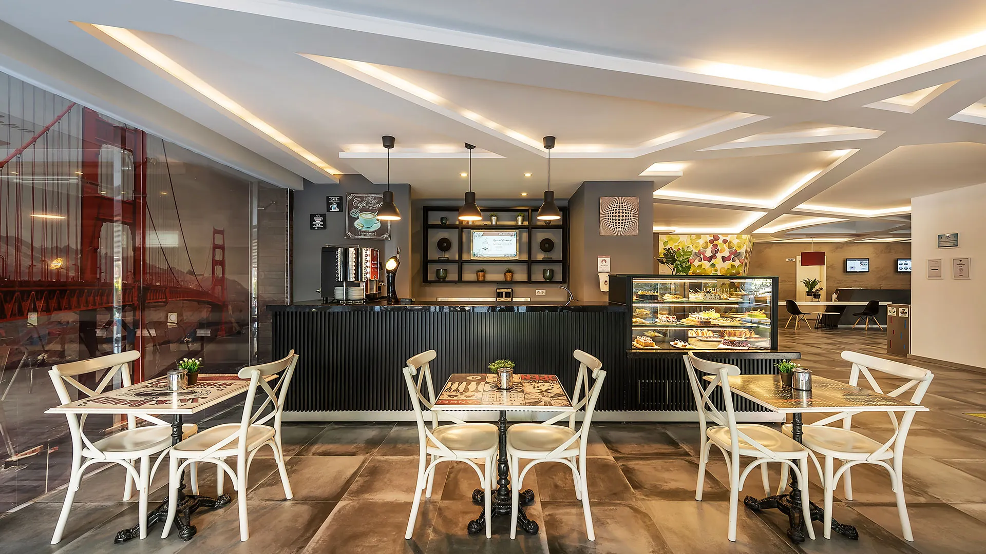 White City Beach Hotel – снимка 26