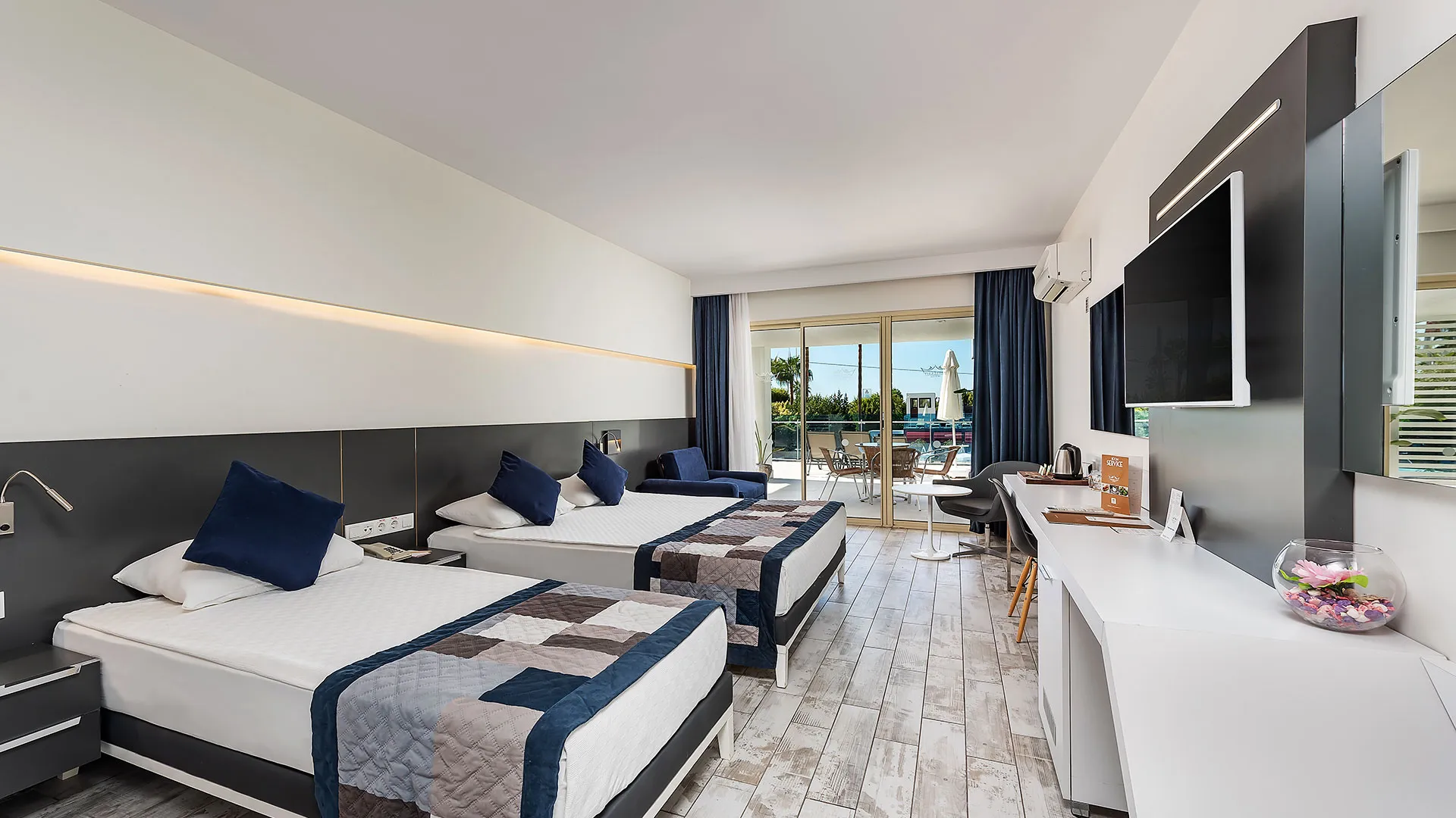 White City Beach Hotel – снимка 44