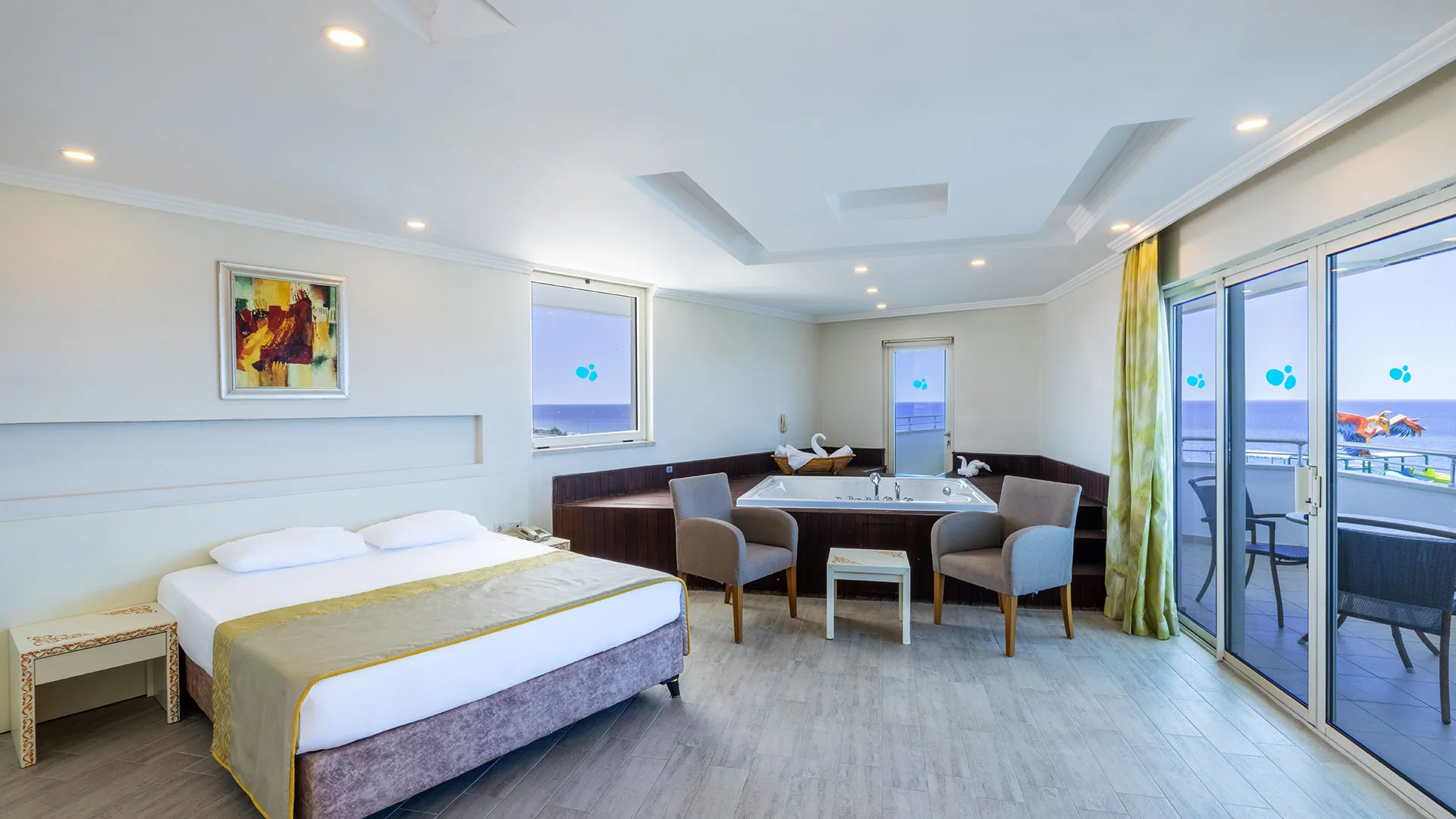 Crystal Admiral Resort & Spa – снимка 27