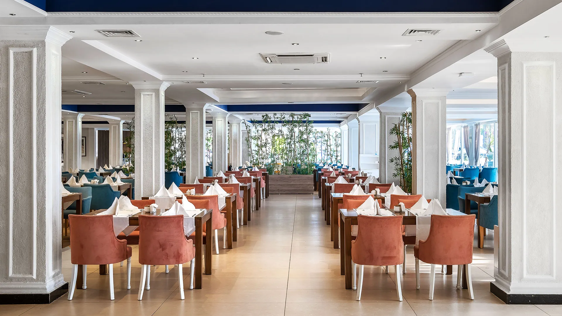 Utopia Resort & Residence – снимка 13