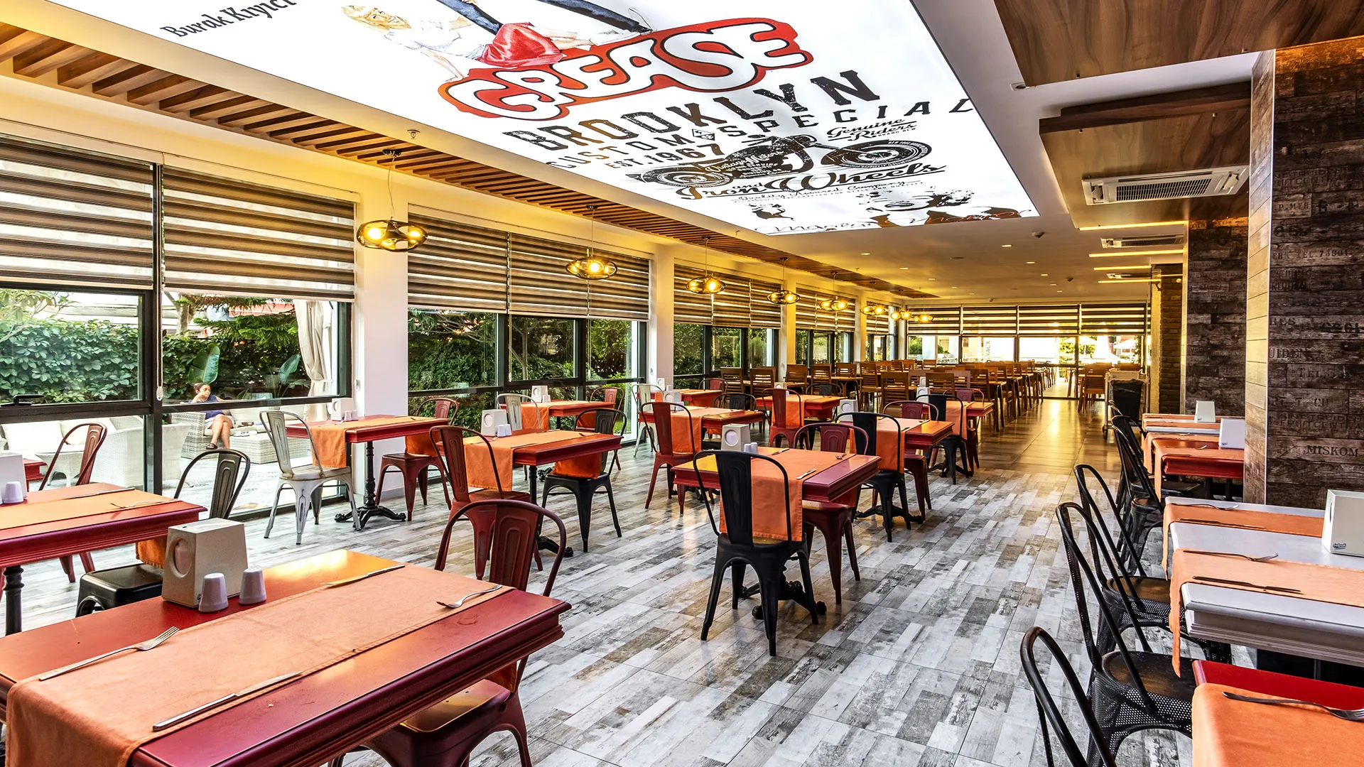 White City Beach Hotel – снимка 36