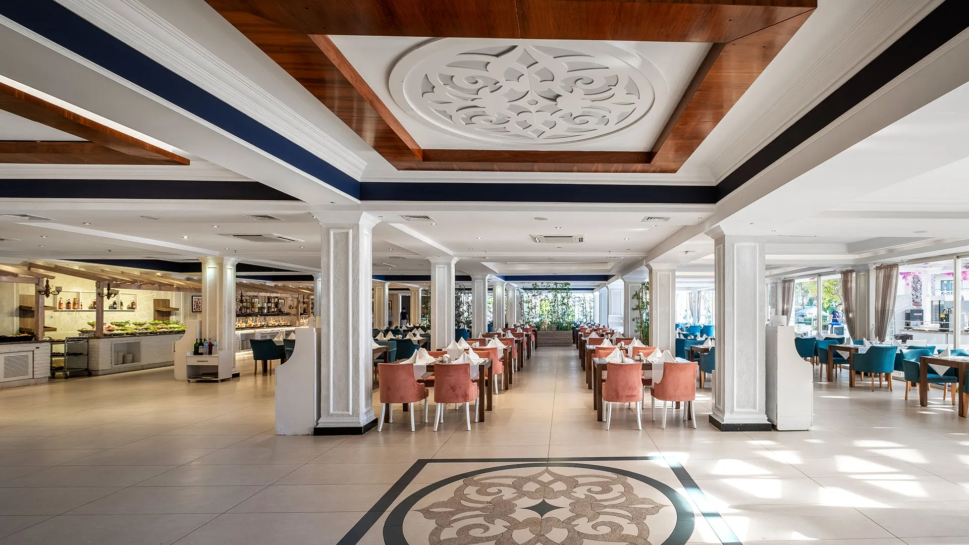 Utopia Resort & Residence – снимка 7