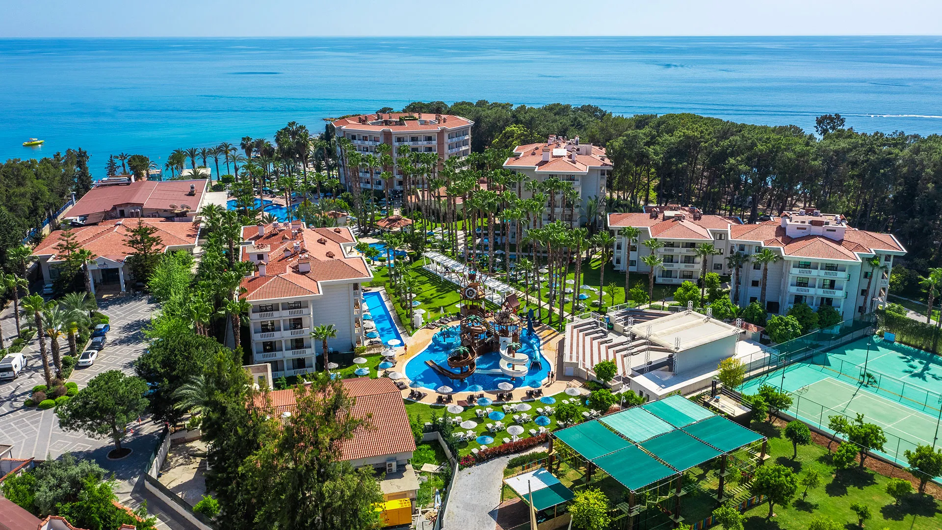 Utopia Resort & Residence – снимка 54