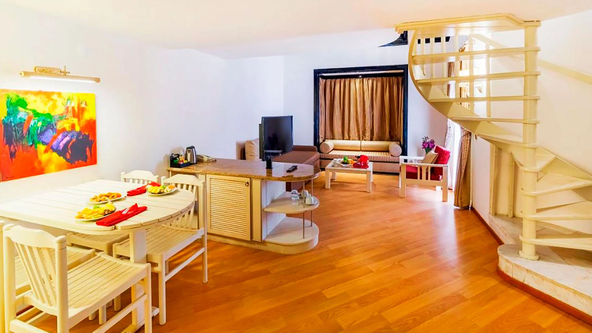Sunrise Resort Hotel – снимка 7