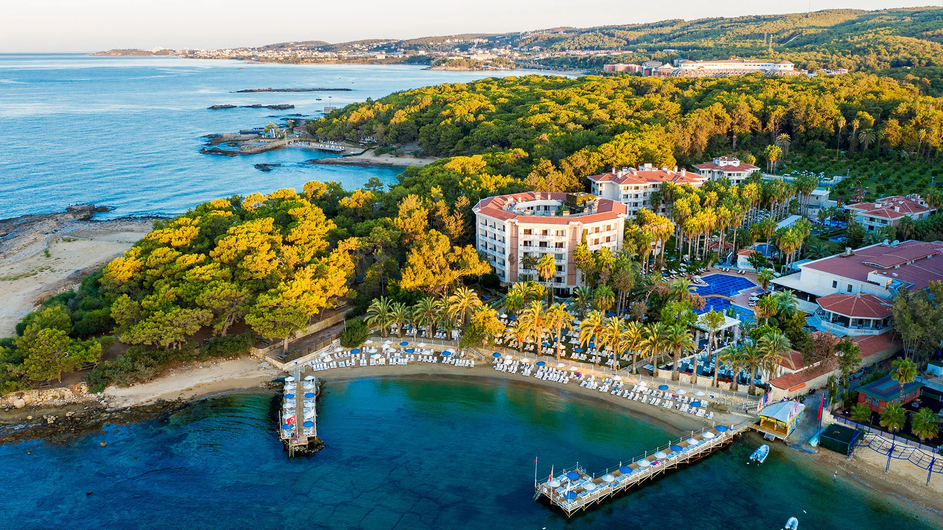 Utopia Resort & Residence – снимка 2