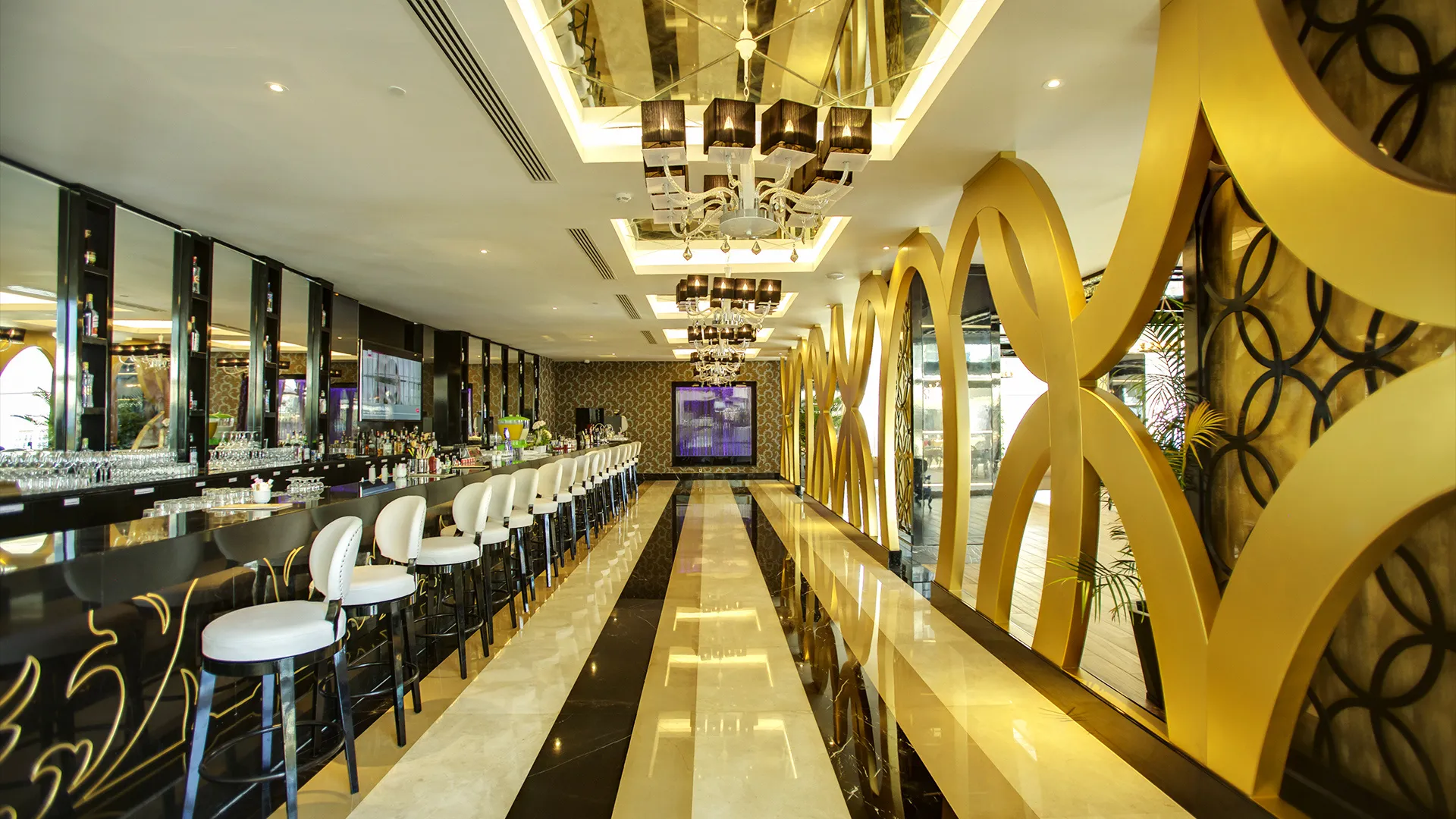 Azura Deluxe Resort & Spa Hotel – снимка 28