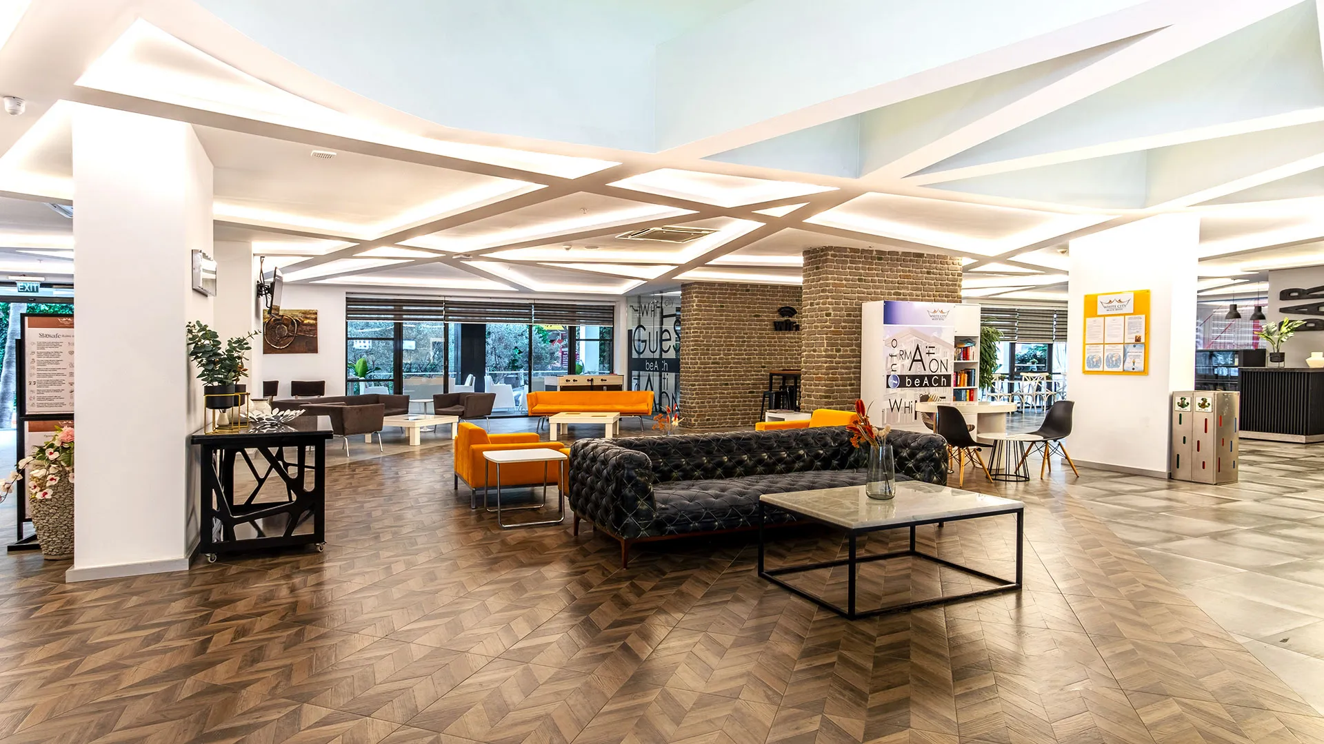 White City Beach Hotel – снимка 46