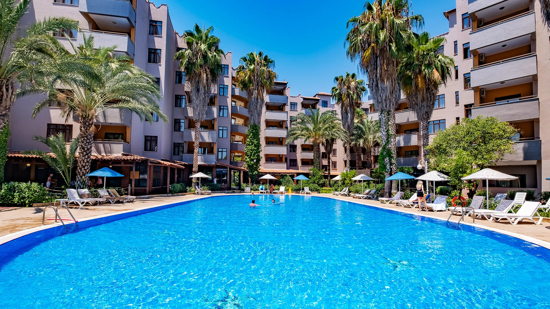 Utopia Resort & Residence – снимка 42