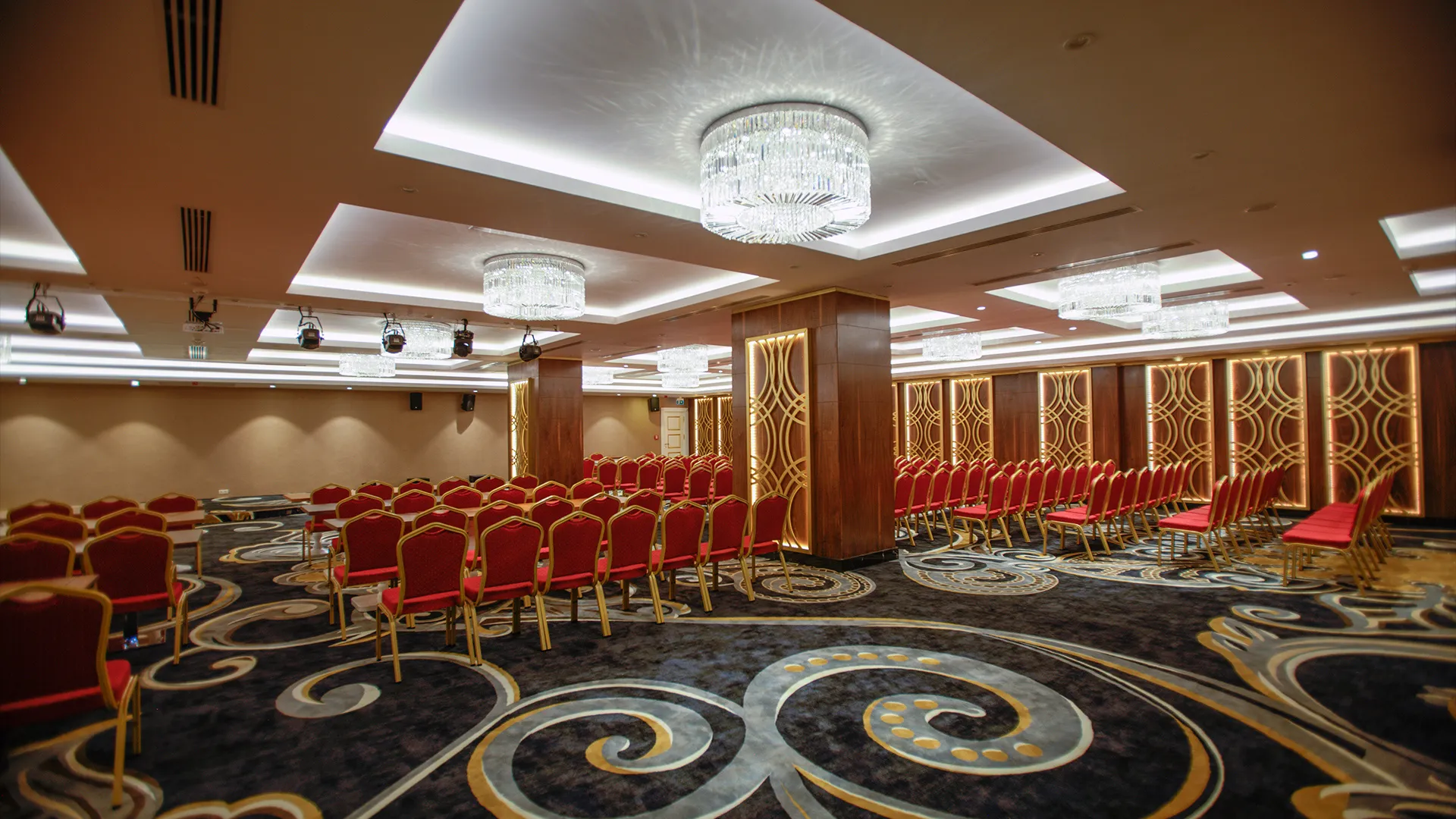 Azura Deluxe Resort & Spa Hotel – снимка 25