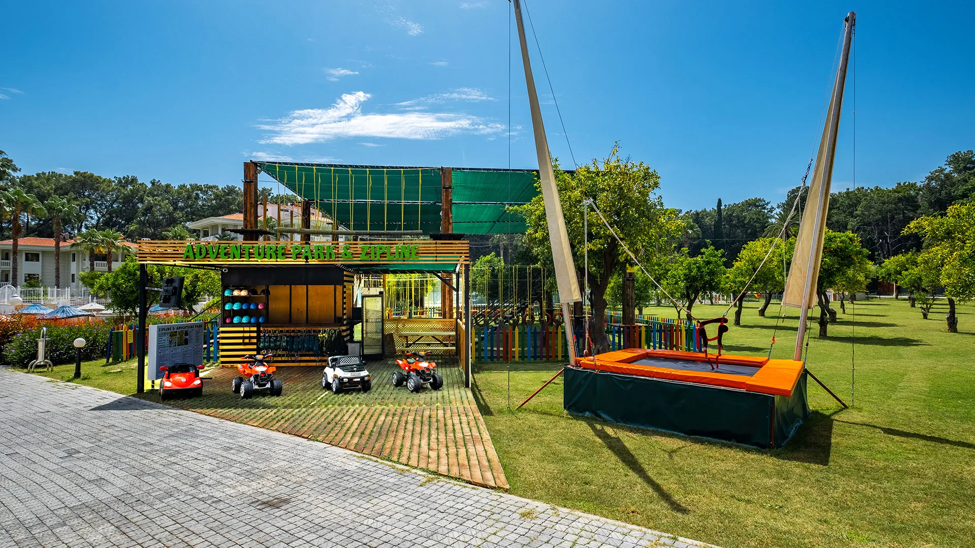Utopia Resort & Residence – снимка 27
