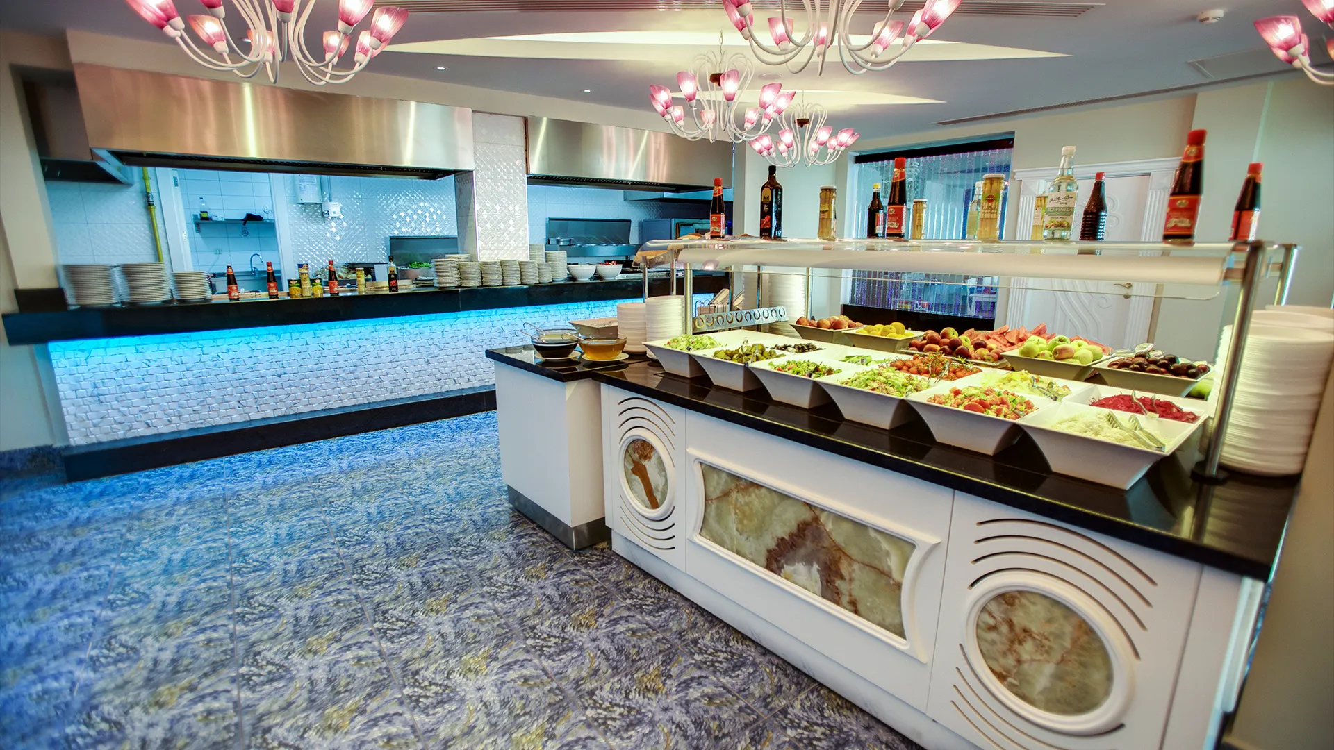 Azura Deluxe Resort & Spa Hotel – снимка 33