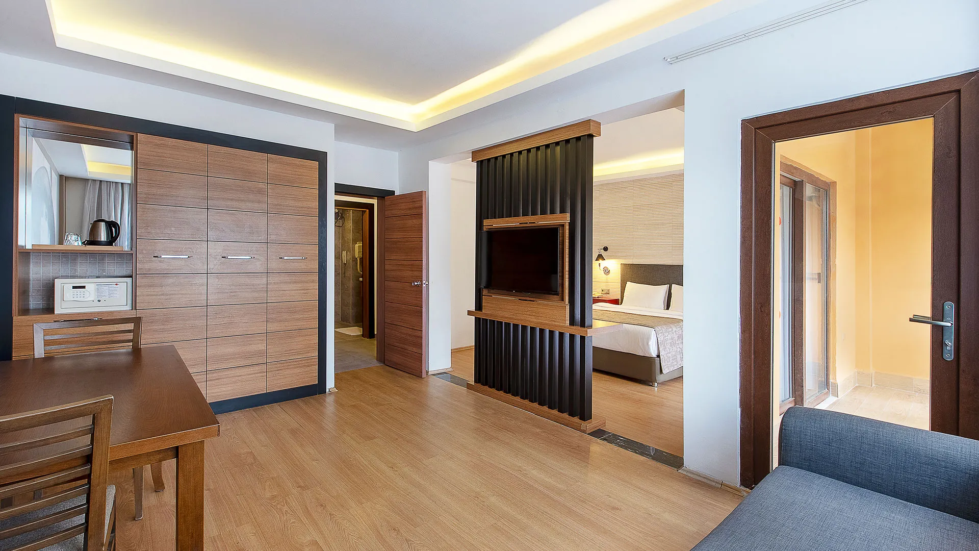 Utopia Resort & Residence – снимка 49