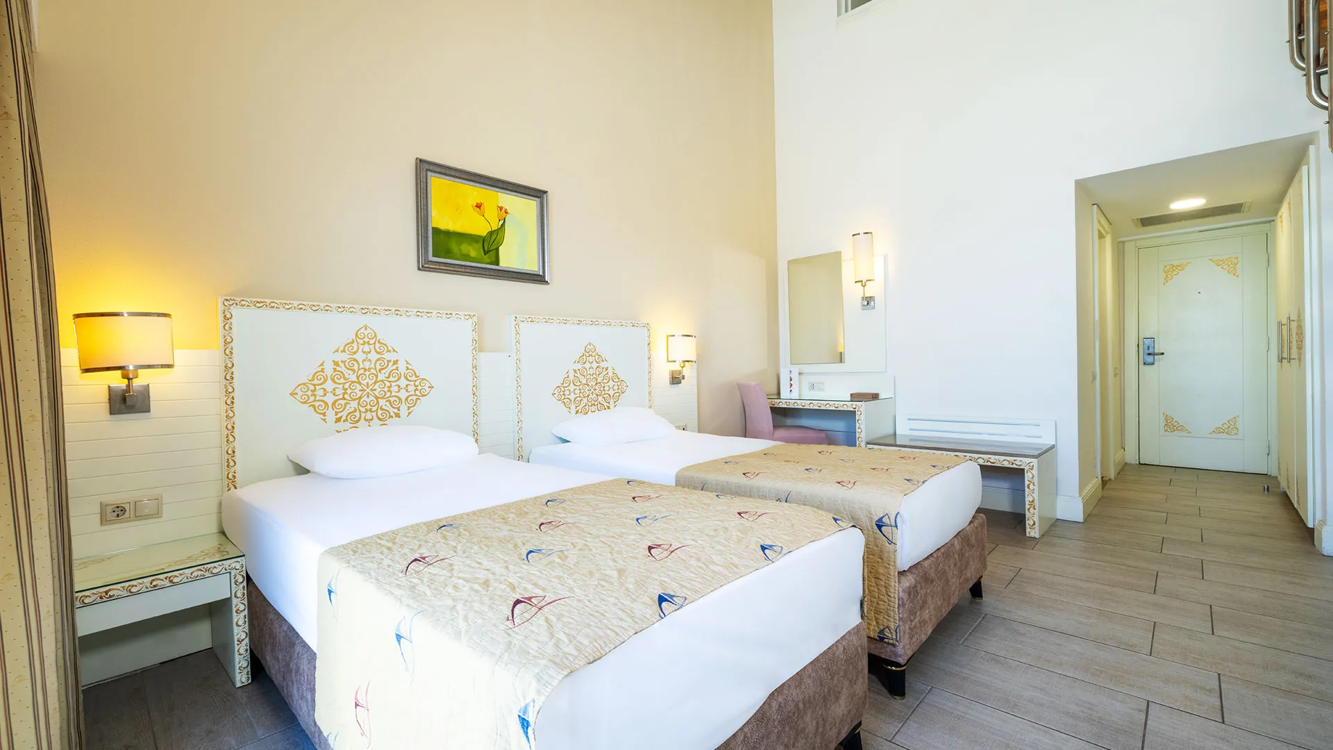 Crystal Admiral Resort & Spa – снимка 15