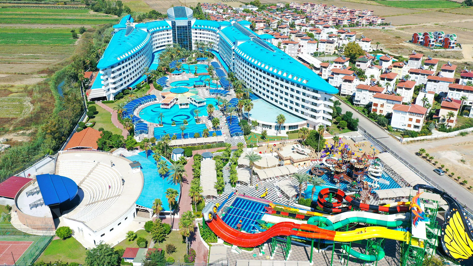 Crystal Admiral Resort & Spa – снимка 3