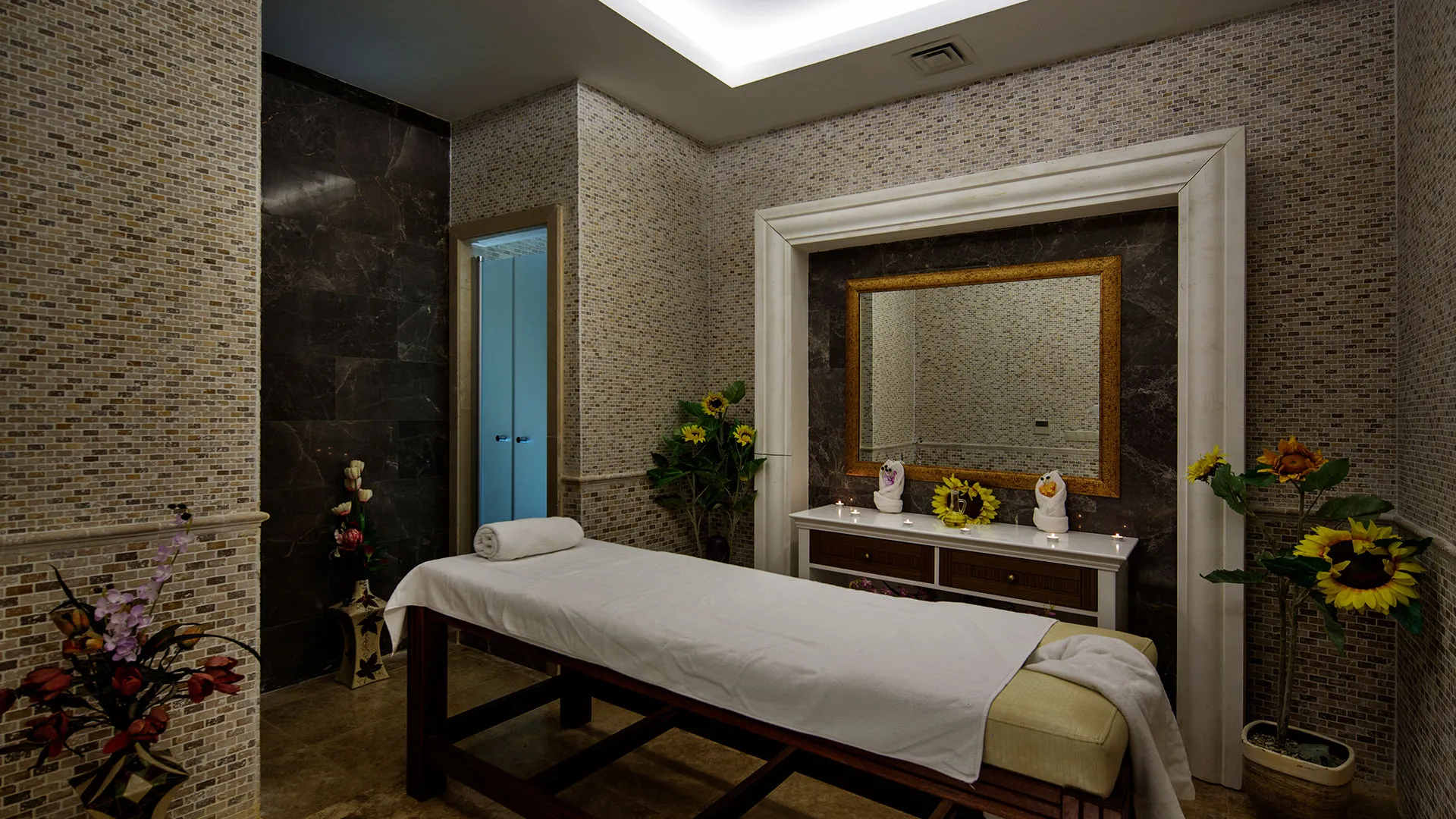 Crystal Admiral Resort & Spa – снимка 33