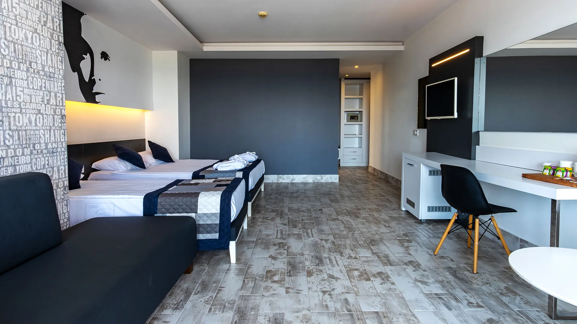 White City Beach Hotel – снимка 30